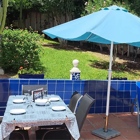 빌라 2 Bed - Sleeps 5 - Private Pool & Garden